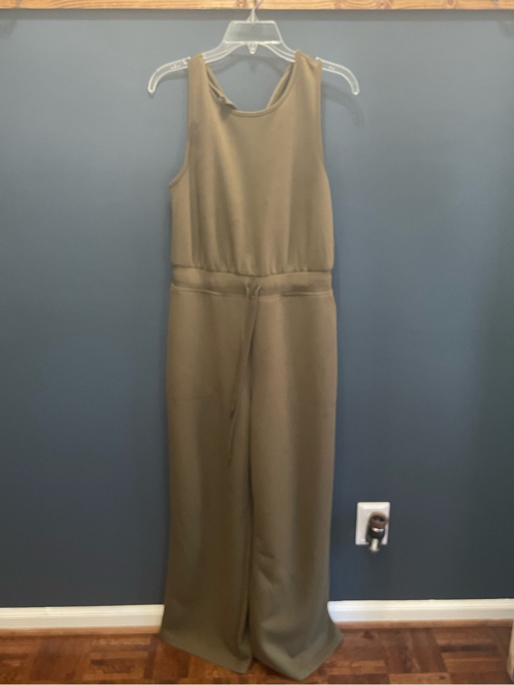 Women’s Olive Wide-Leg Jumpsuit